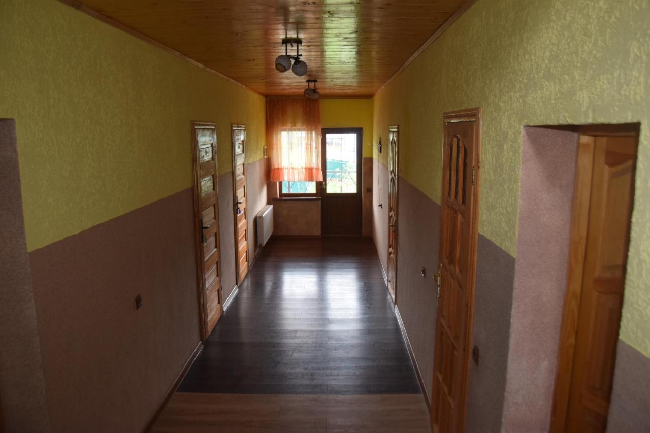 Аура Карпат Villa Slavske Exteriör bild