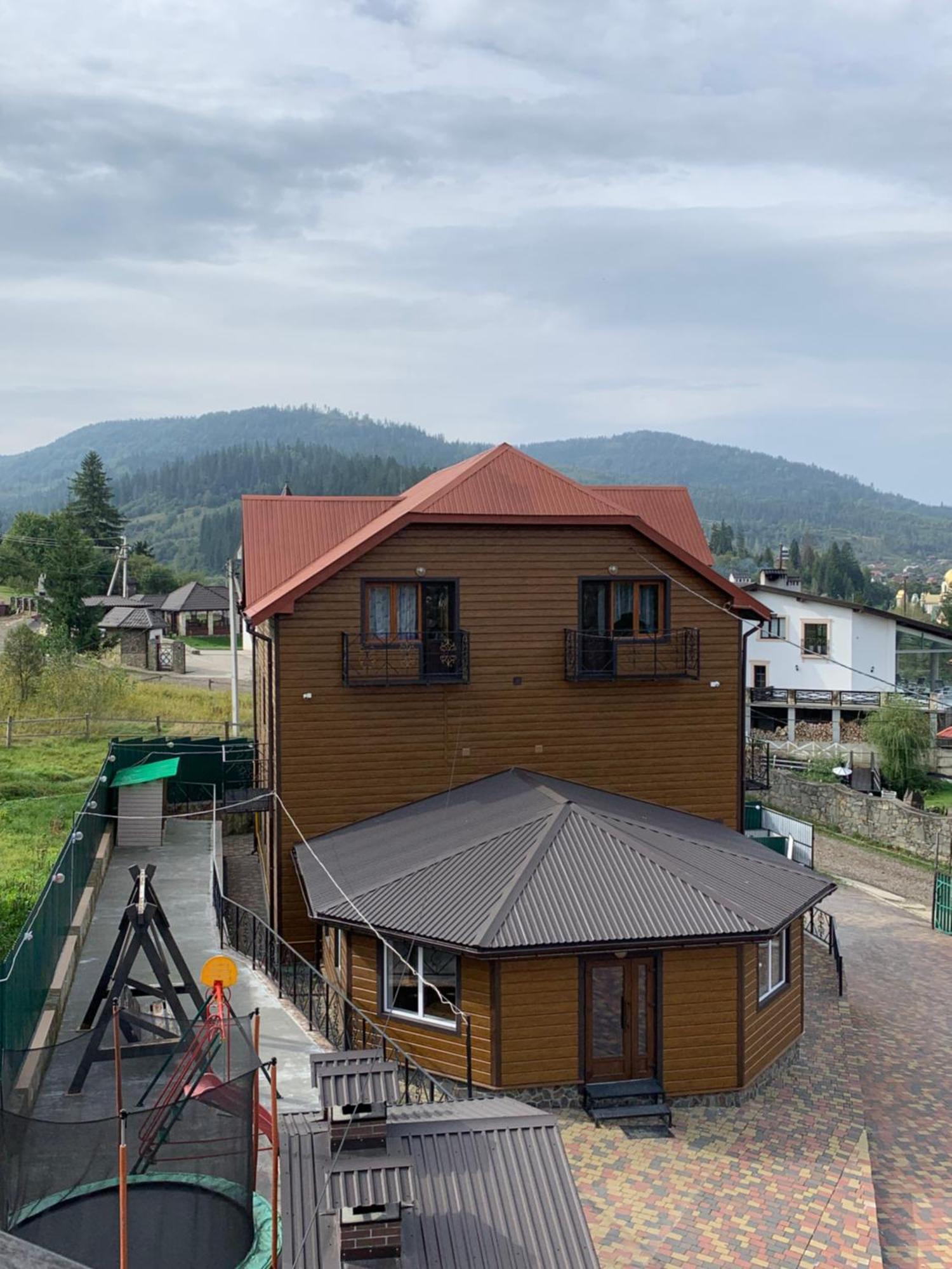 Аура Карпат Villa Slavske Exteriör bild