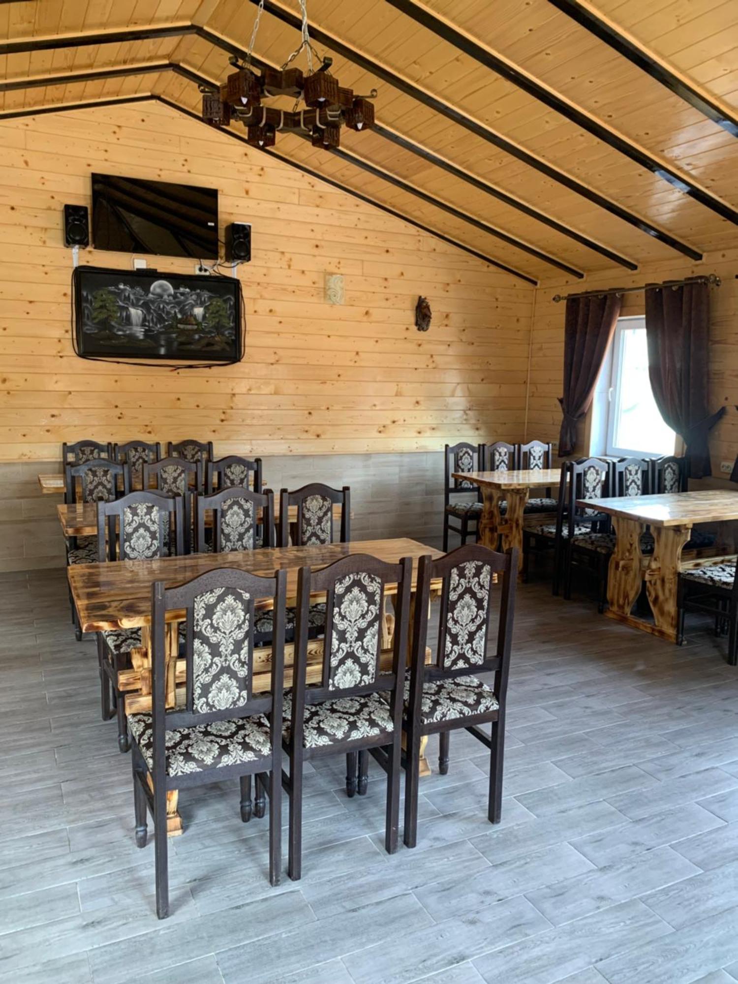 Аура Карпат Villa Slavske Exteriör bild